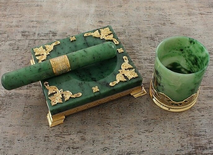 Мужской подарочный набор для виски «Нефритовый»