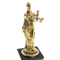 Часы настольные с фигуркой «Фемида» из камня яшма в подарок юристу