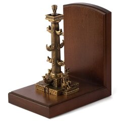 Подарочная подставка для книг «Ростральные колонны» — как оригинальный сувенир из СПб