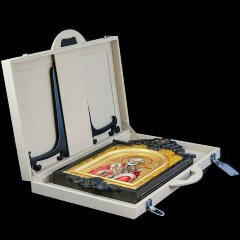 Подарочная икона «Николай Чудотворец» из янтаря и морёного дуба