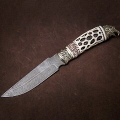 Подарочный нож «Орёл» на резной подставке из рога лося