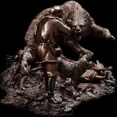 Интерьерная композиция «Охота на медведя» из бронзы в подарок охотнику