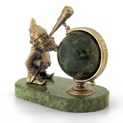 Бронзовая фигурка с часами «Гном Звездочет» в подарок астроному