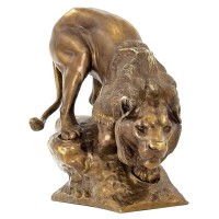 Бронзовая статуэтка «Лев» (на скале)