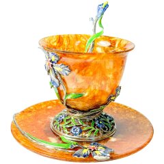 Чайная чашка из янтаря «Ирис»