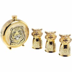 Подарочная фляжка «Тигр» с тремя стопками перевертышами