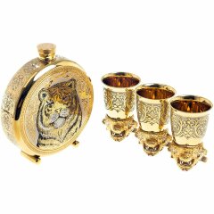 Подарочная фляжка «Тигр» с тремя стопками перевертышами