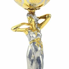 Подарочный кубок для вина «Канефора» в подарок девушке