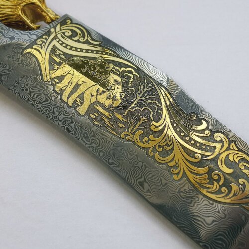 Подарочный нож «Бегущий волк» с клинком из дамасской стали