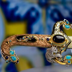 Подарочная турецкая сабля «ИРБИС» украшенная драгоценными камнями в подарок мужчине