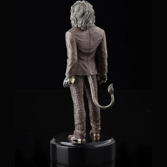 Интерьерная статуэтка «Лев деловой» из бронзы в подарок мужчине директору