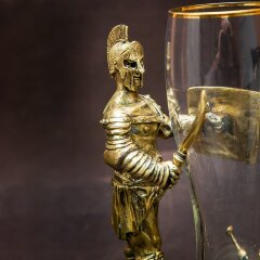 Украшенный бокал для пива «Спартанец» с объёмной фигуркой