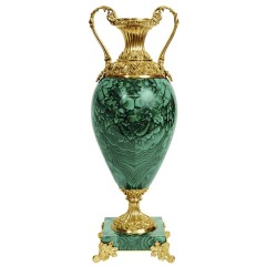 Малахитовая ваза «Амфора» из натурального камня для интерьера дома