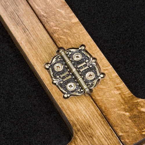 Резные шахматы «Королевские» (орех) 60x60