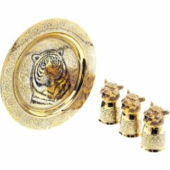 Подарочный набор 3 стопки перевёртыши «Тигр» с сувенирной тарелкой