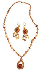 Янтарное колье-кулон «Огонек»