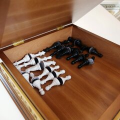 Шахматный деревянный ларец «Имперский» с фигурами