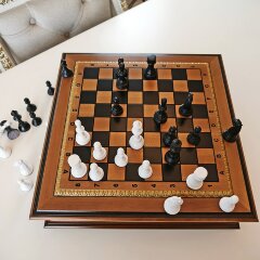 Шахматный деревянный ларец «Имперский» с фигурами