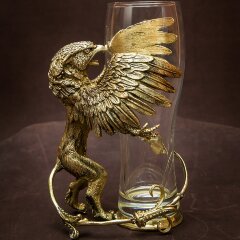 Украшенный бокал для пива «Грифон» с объёмной фигуркой