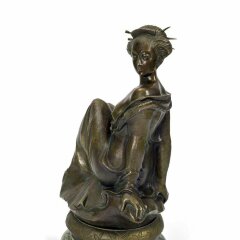 Сувенирная статуэтка «Японская девушка» из бронзы в подарок коллекционеру