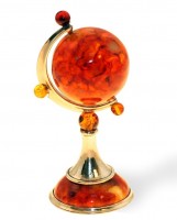 Сувенирный «Глобус» из янтаря (малый)
