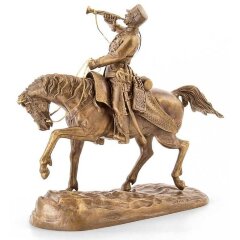 Скульптурная статуэтка «Гусар трубач»