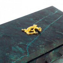 Прямоугольная шкатулка из змеевика «Малахитница» для украшений