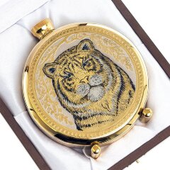 Подарочная металлическая фляжка «Тигр» в деревянном футляре