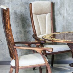 Элитный кухонный гарнитур «Гармония» из корня ореха и янтаря