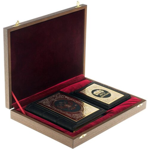 Подарочный набор «Автомобилист» (обложка автодокументов, ежедневник А6 из коричневой кожи)