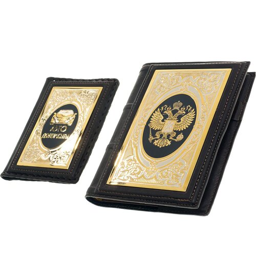 Подарочный набор «Автомобилист» (обложка автодокументов, ежедневник А6 из коричневой кожи)