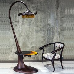 Игровой стол светильник «Тет-а-Тет» из тонированного бука и янтаря