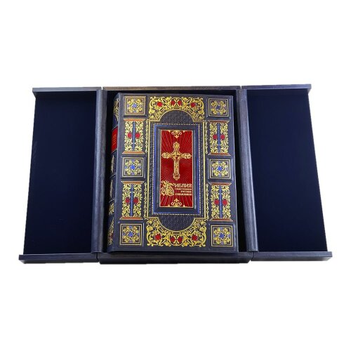 Подарочная книга «Библия с иллюстрациями русских художников» в кожаном коробе