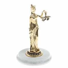 Сувенирная фигурка «Фемида» на камне мрамор в подарок адвокату