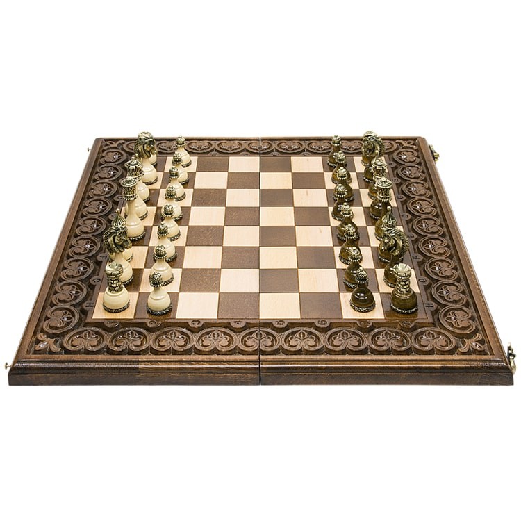 Резные шахматы «Королевские» из ореха 40x40