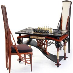 Шахматный гарнитур «Лувр» из морёного дуба и янтаря