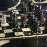 Шахматный гарнитур «Лувр» из морёного дуба и янтаря