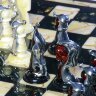 Шахматный гарнитур «Лувр» из морёного дуба и янтаря