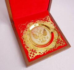 Сувенирная тарелка «Гербовая»