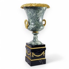 Большая ваза «Классическая» из натурального камня змеевик для интерьера дома