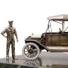 Сувенирная диорама «Генри Форд и модель Т»