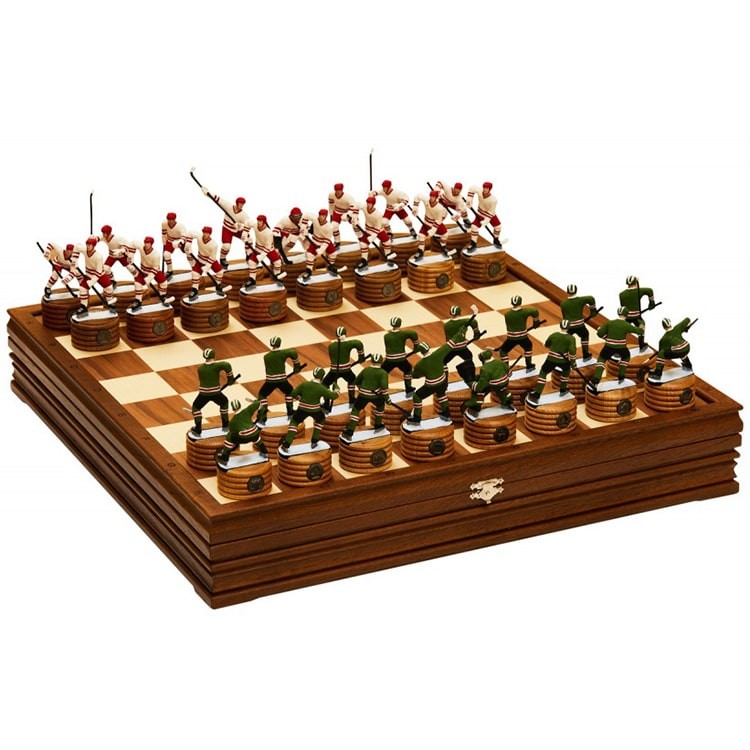 Деревянные шахматы «Хоккей» из мореного дуба