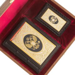 Подарочный набор «Держава» (ежедневник А6, визитница) из коричневой кожи