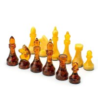 Шахматные фигуры «Классик» из янтаря
