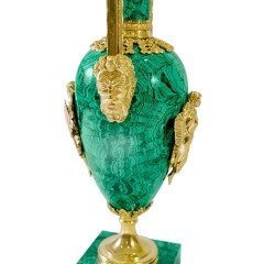 Настольная ваза из камня малахит «Полина» для стильного интерьера