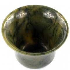 Нефритовая пиала для чая