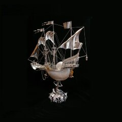 Серебряный корабль «Северный ветер» из морской раковины НАУТИЛУС