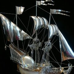 Серебряный корабль «Северный ветер» из морской раковины НАУТИЛУС