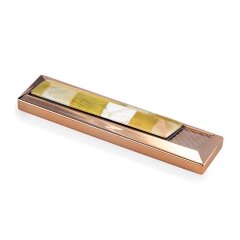 Женская зажигалка «Стиль» украшенная натуральным янтарём