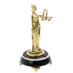 Кабинетная фигурка «Фемида» на камне чёрный змеевик